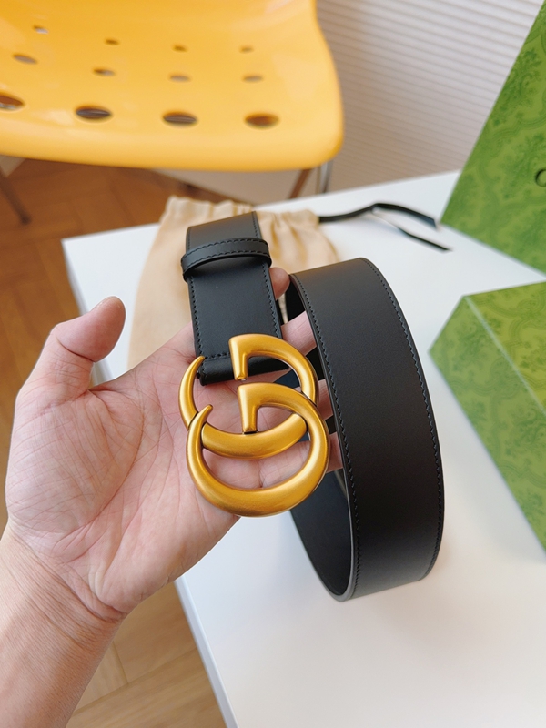 スーパーコピーグッチベルト全体デザイン